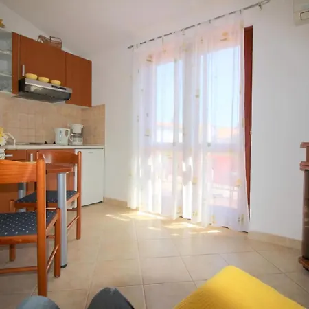 Apartment Fuer 2 Personen In Strandnaehe *